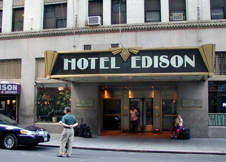 Сексуальные домогательства в отеле Hotel Edison на Таймс-сквер 