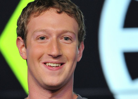Основатель сети Facebook в день зарабатывает 6 миллионов долларов
