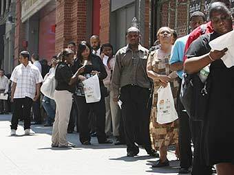 В США уровень безработицы упал до 7%