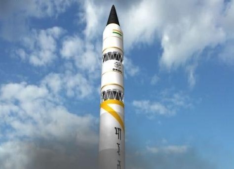 Испытания баллистической ракеты отложены в США