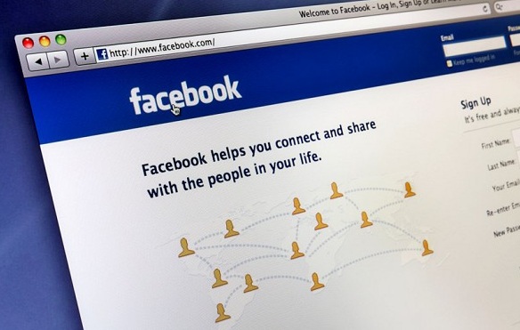 Почти каждый второй житель США ежедневно заходит в Facebook