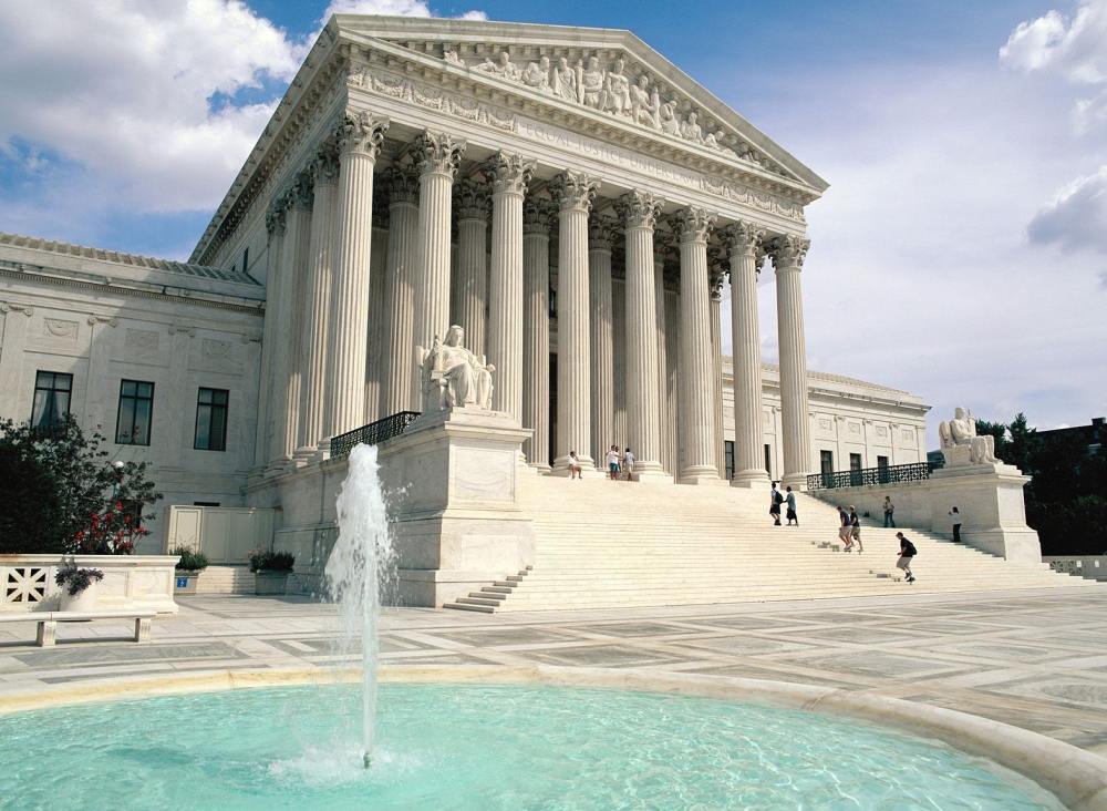 Здание Верховного суда в США